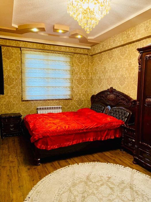 kvartira sotiladi 13 kv Navastroyka