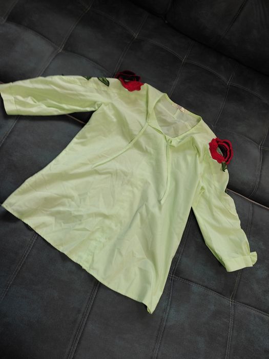 Женская одежда ( на подростка девочку тоже есть). Одним пакетом. Дешев