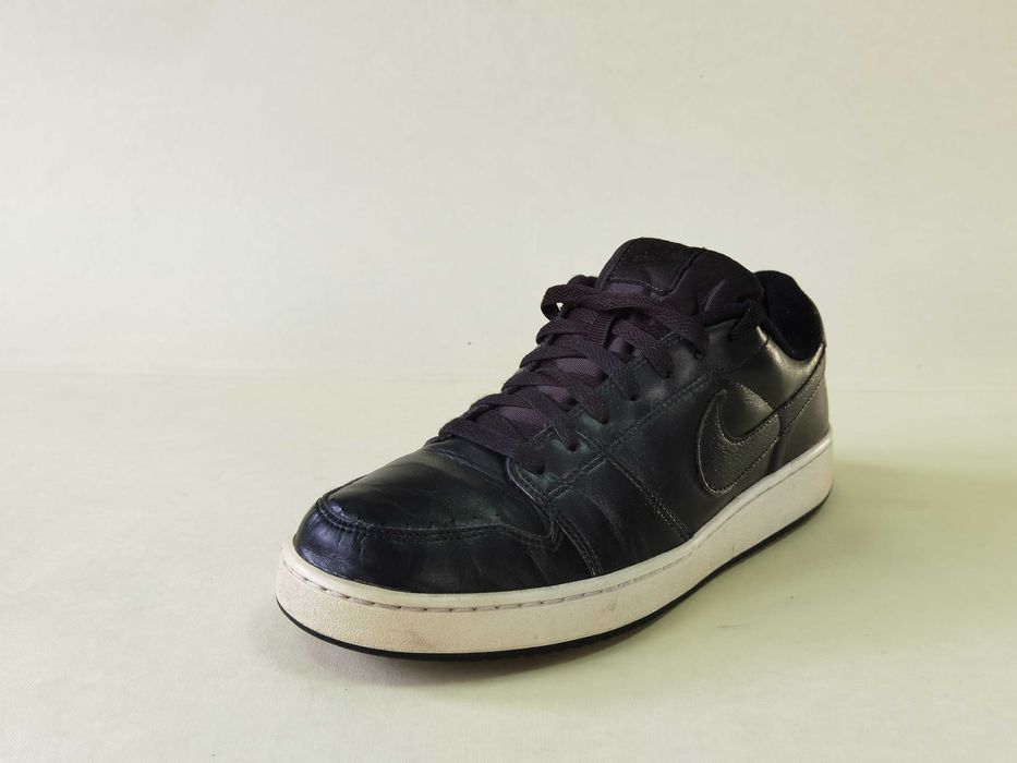 Adidasi  PIELE Blazer ghete barbati 42 43  NIKE Air force -Indonesia