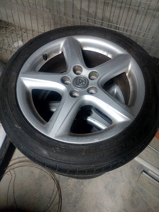 Vând jante și cauciucuri