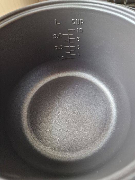 Мультиварка пароварка REDMOND