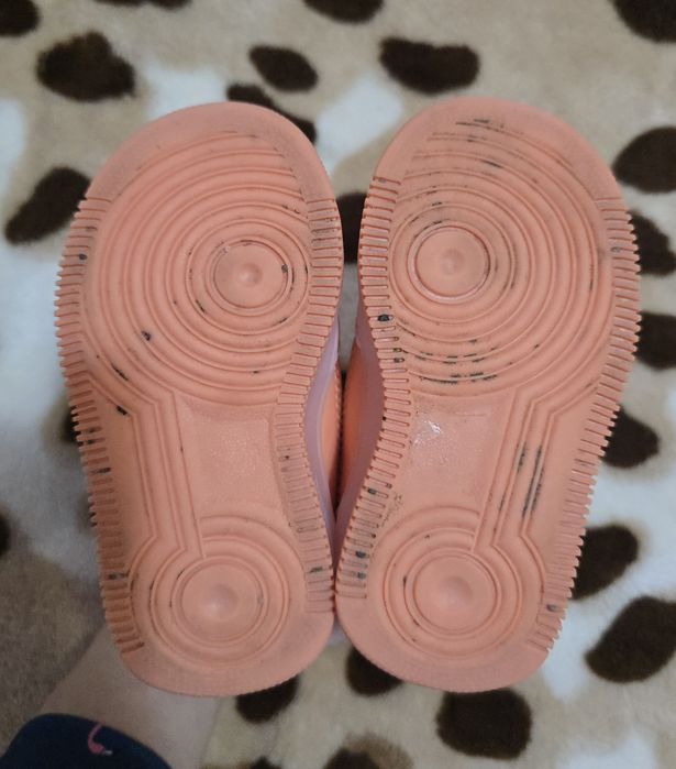 Adidași ghetuțe bebe