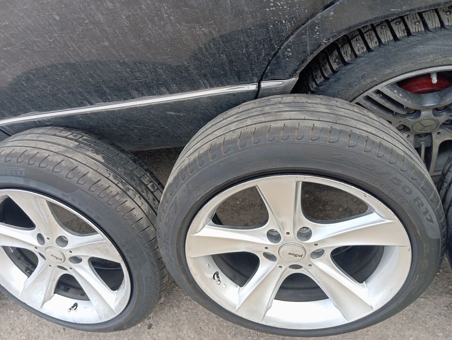 Диски с летней резиной на 17