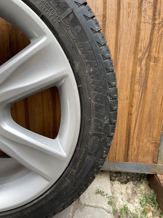 Зимние шины Michelin X ice snow