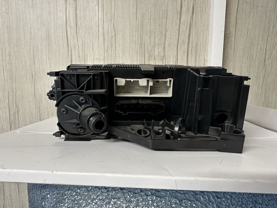 Управление климатик за Сеат Леон/Алтеа