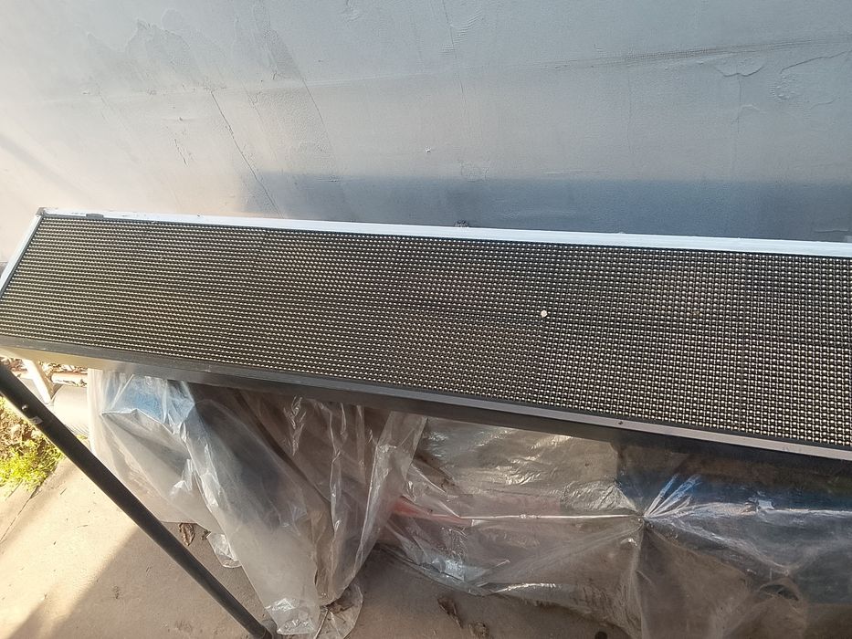 Бегущая строка ,лед экран