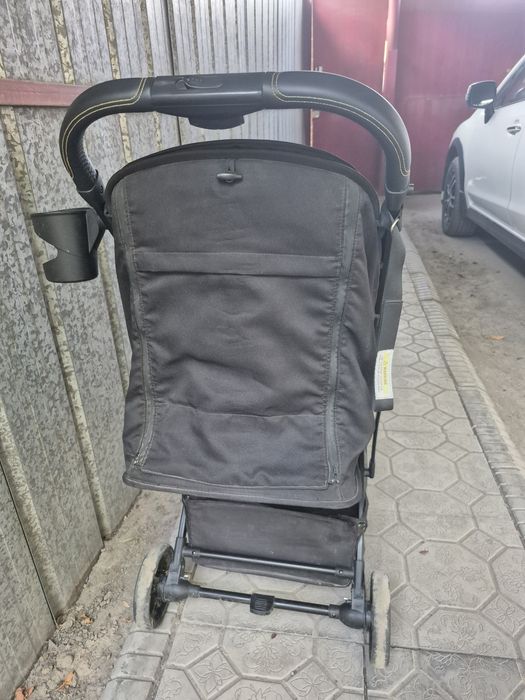 Каляска детская, черная,