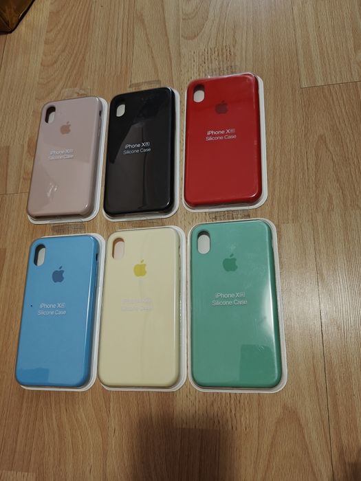 Husa iPhone XR Silicone Case Noua