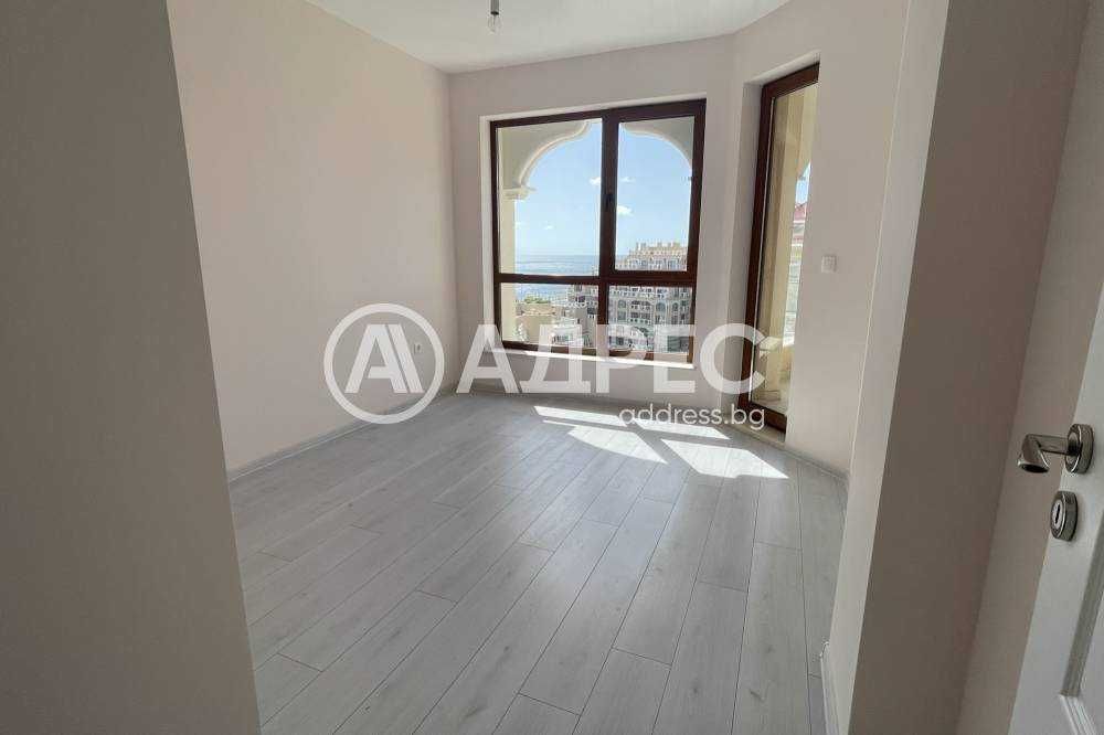 Продава се Тристаен апартамент в Варна, Чайка - 186 кв.м за 823 €/кв.м - Снимка #4