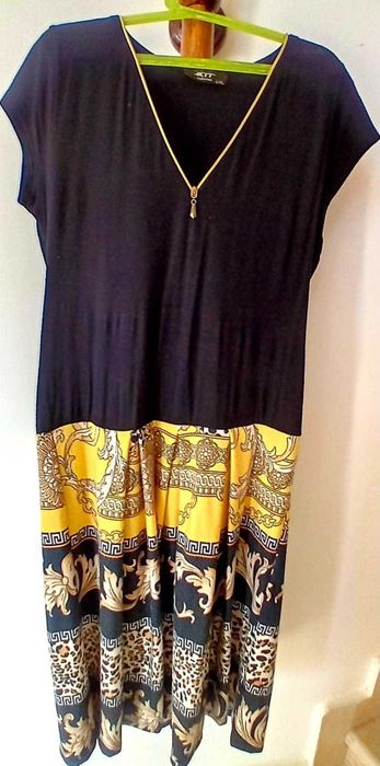 Ежедневни и офис рокли, размер М-L/38-40