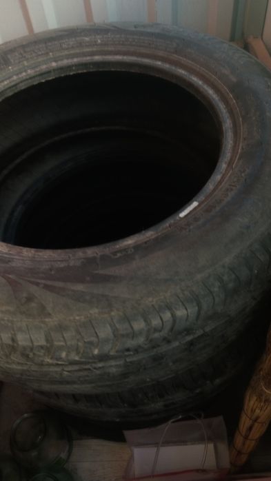 Покрышка 215 / 60. 16 летние