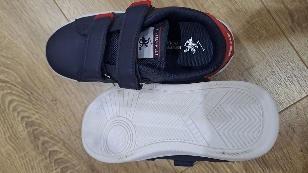 Adidasi polo nr.30