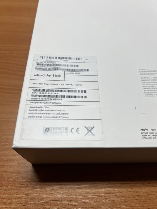 MacBook Pro 13” 2019 Touch Bar i5 8GB 256GB Space Gray