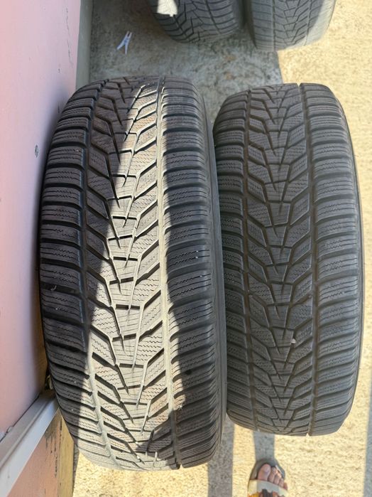 Hankook Winter i*cept evo3 235/65 R17