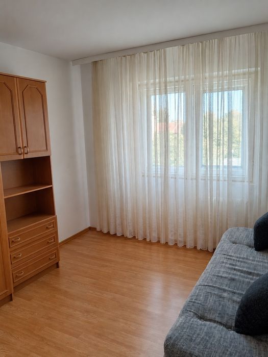 Apartament 3 camere, etaj 3/4, Central – Str. Ialomiței (Centrală proprie & Balcon Termopan)