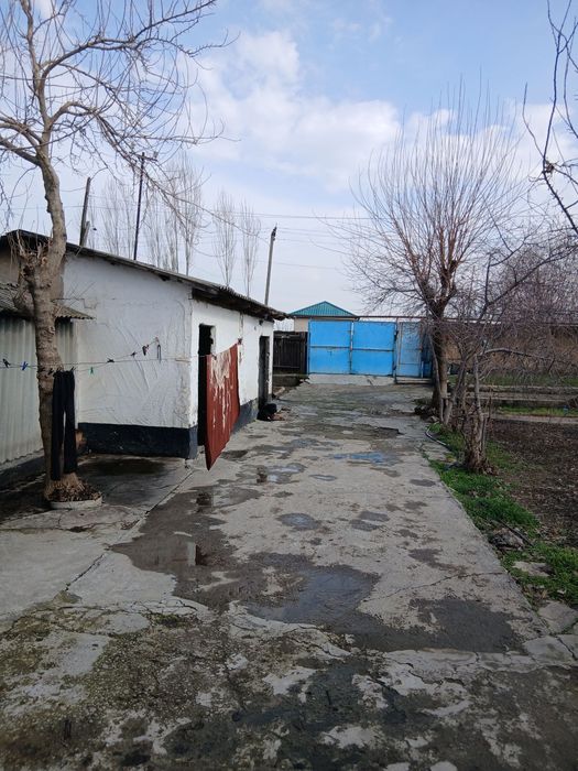 Продаётся 7 соток участок в Бахте