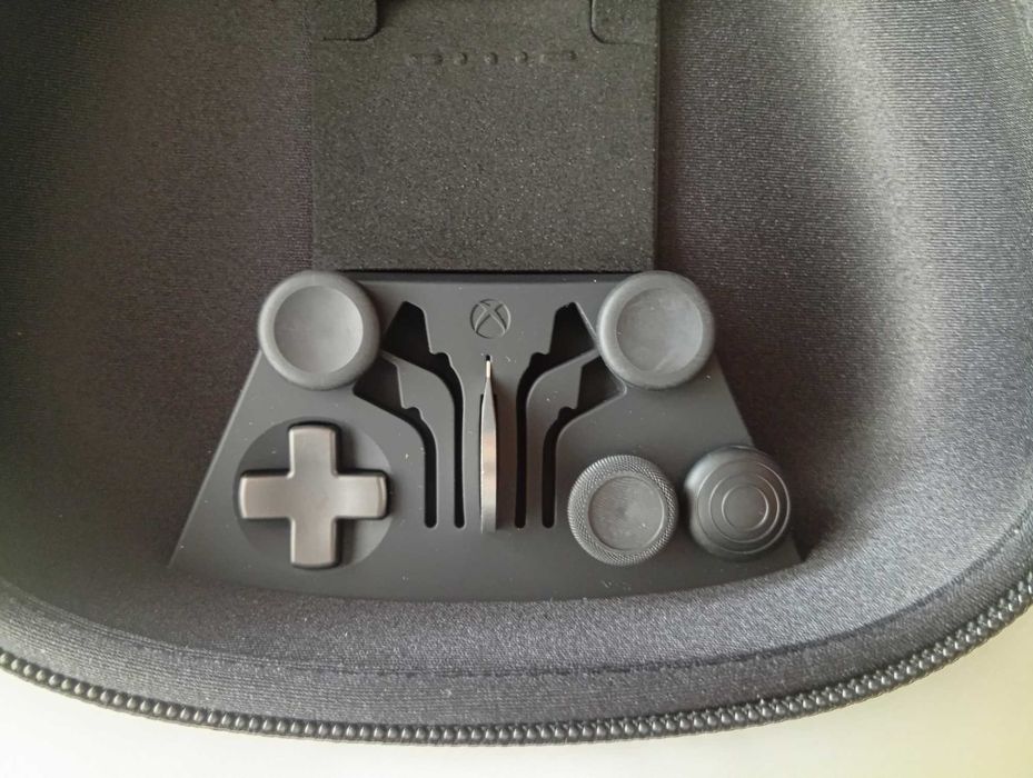 Аксесоари за XBOX/XBOX 360/XBOX One/One S/One X/Series X/XSX