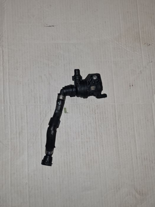 Pompa apa recirculare 1.5 / 2.0 Benzina BMW / cod-9896405 / an-2020+