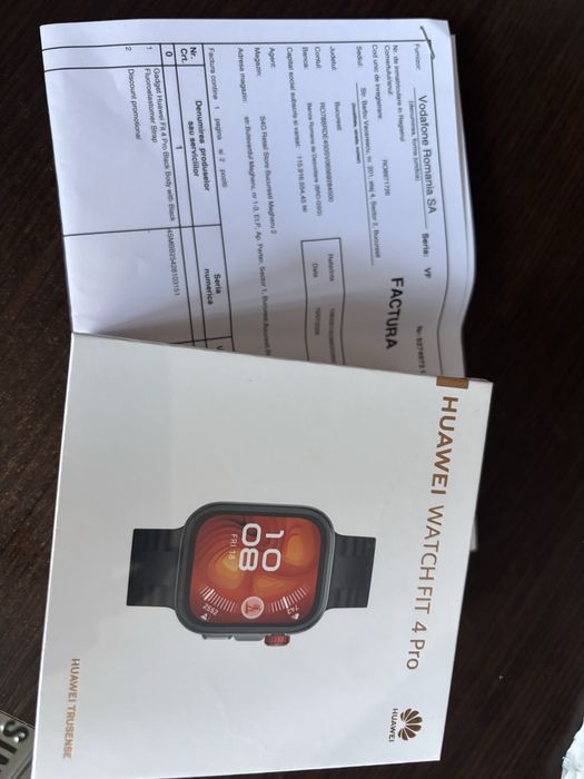 Huawei sigilat Fit 4 Pro Black Body with Black Fluoroelastomer Strap
