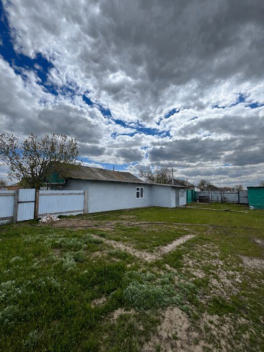 Сырым ауданы, бұлан ауылы, жер үй