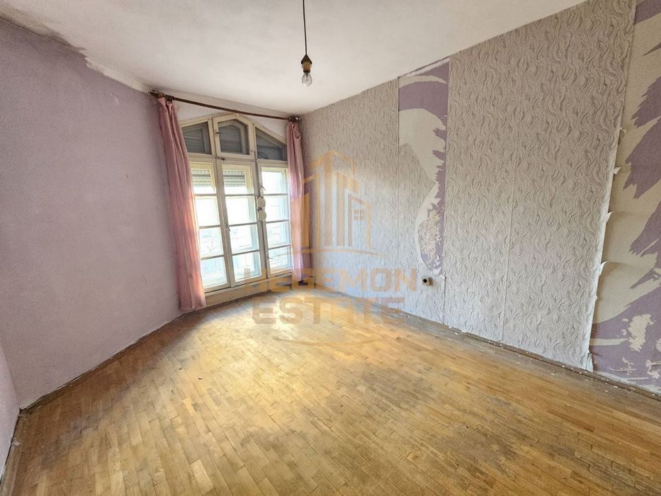 Продава се Двустаен апартамент в Варна, Зимно кино Тракия - 70 кв.м за 1800 €/кв.м - Снимка #5