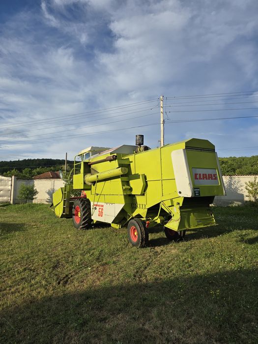 Claas Dominator 56