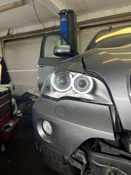 Faruri custom Bmw x5 e70 NFL