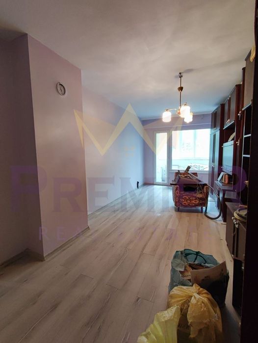 Продава се Многостаен апартамент в Бургас, Славейков - 101 кв.м за 1111 €/кв.м - Снимка #1
