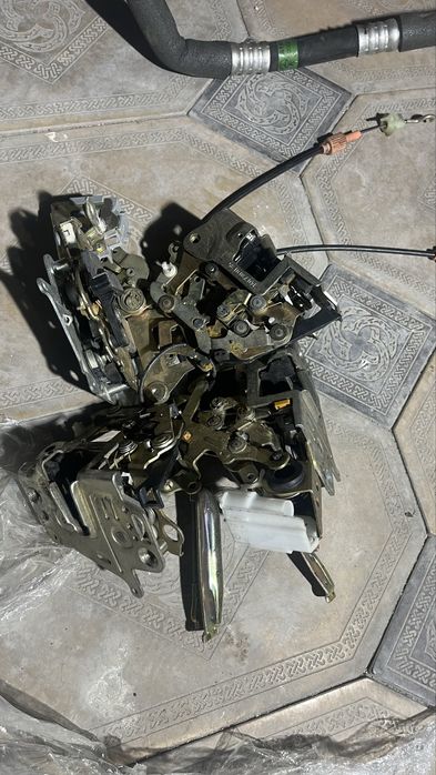 Мерсадес. W140.