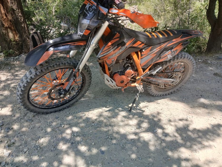 Продам Zuumav k5