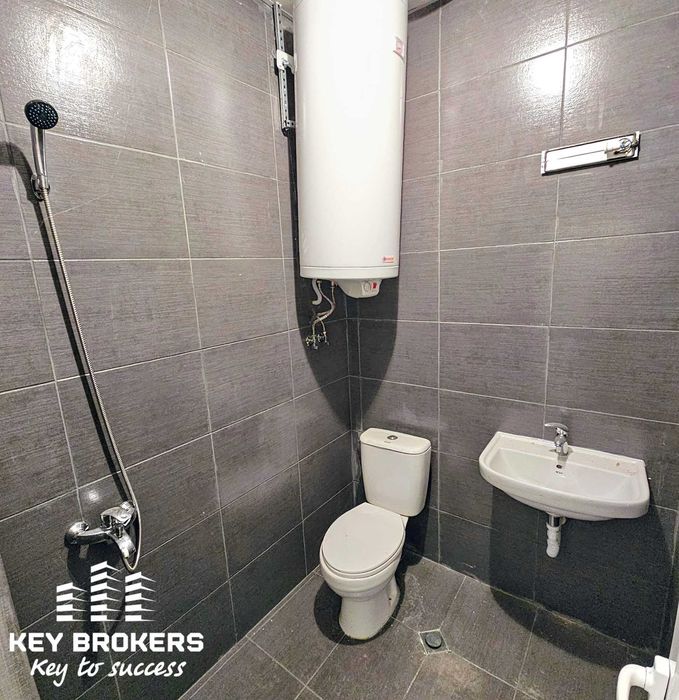 Продава се Офис в к.к. Елените - 73 кв.м за 754 €/кв.м - Снимка #10