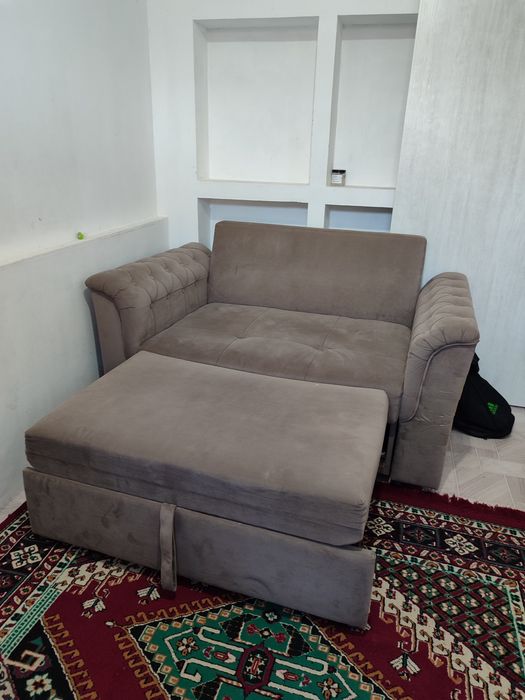 Диван 321 раскладной +пуфик два шкафа и комод и тумба