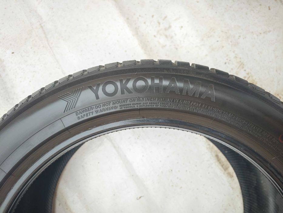 Anvelope 245/45/19 an 2023 iarna M+S YOKOHAMA BLUEARTH WINTER V905