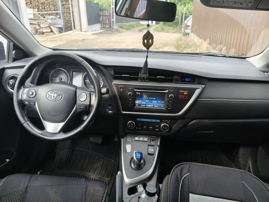TOYOTA Auris 2015 — imagine 5