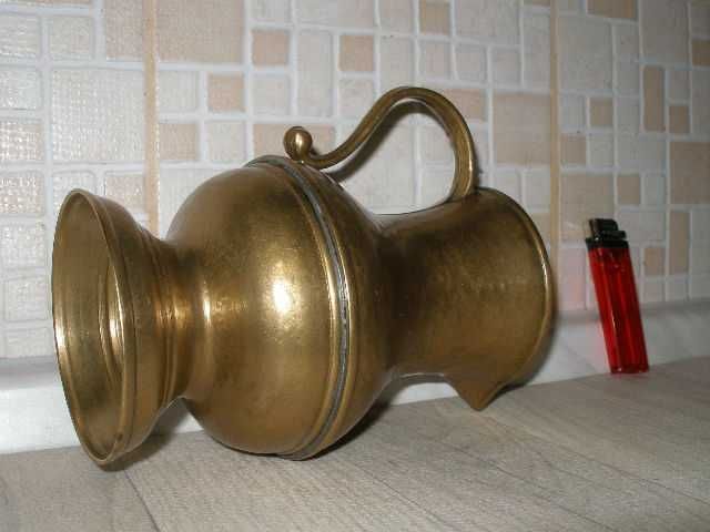 . Бронзова Кана .