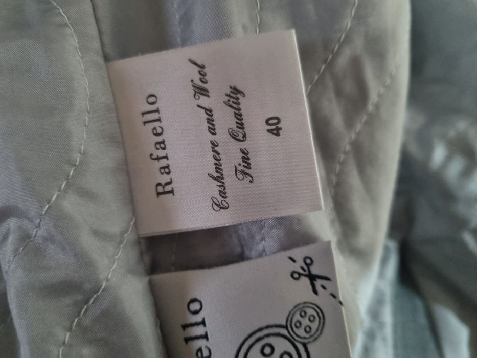 Пальто в сером цвете