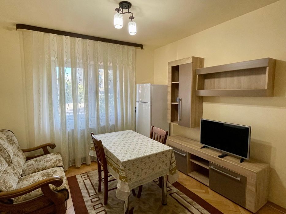 Apartament 2 camere de închiriat, Zorilor