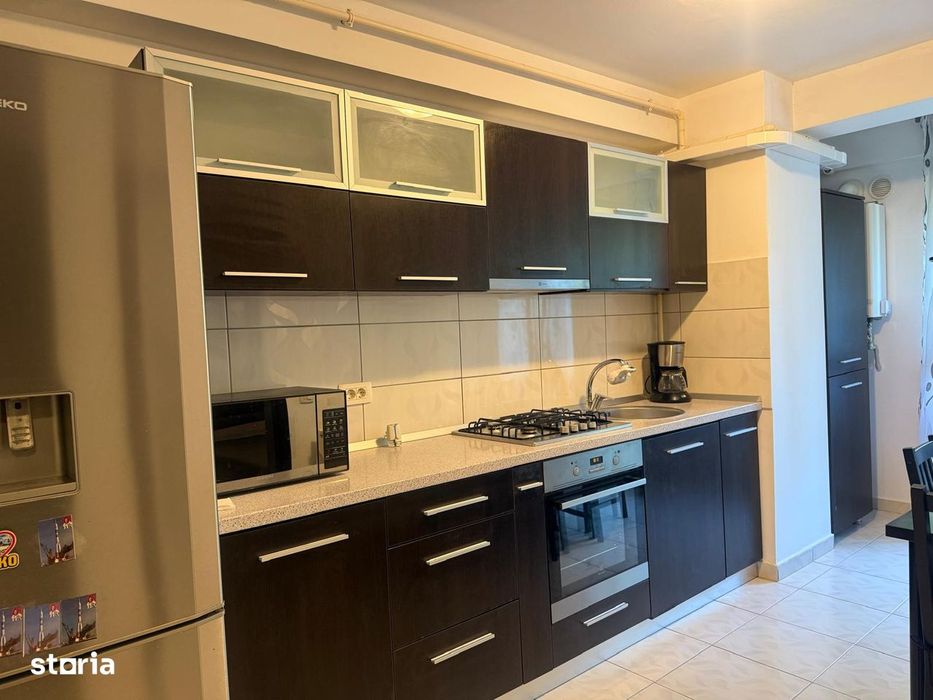 1 Decembrie 1918, 15 minute metrou,complex Sara Residence,parcare — fotografia 3