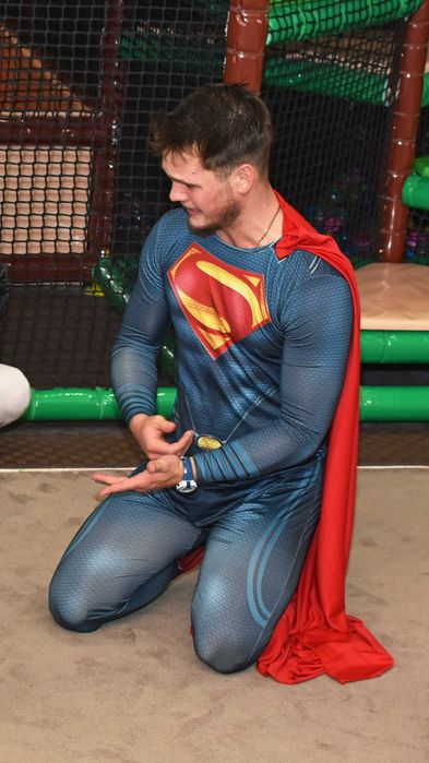 Аниматор супергерой Спайдърмен, Батман, Хълк, Супермен, Iron Man