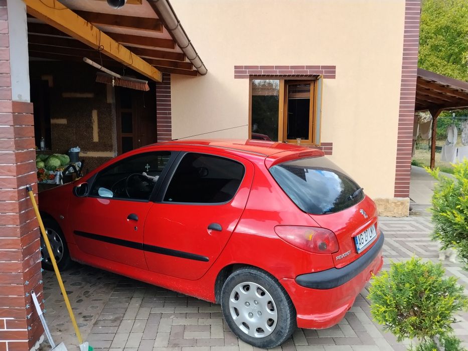 PEUGEOT 206 2008 — imagine 4