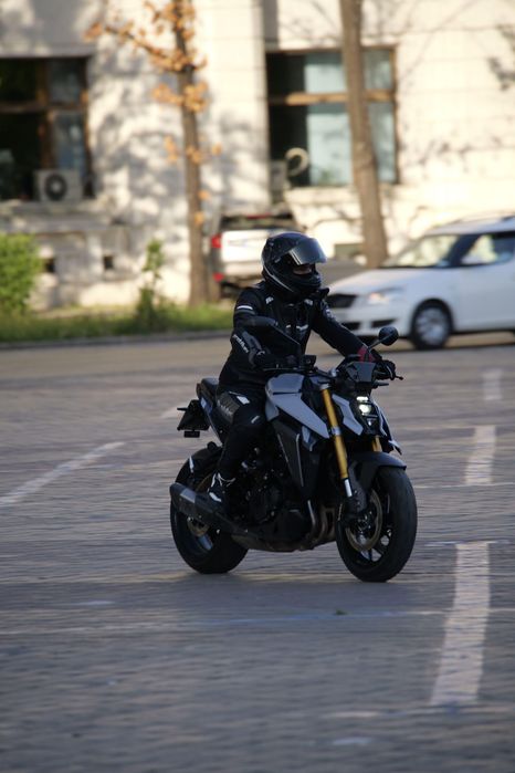 Suzuki GSX-S 1000 + extra 7450€ negociabil!