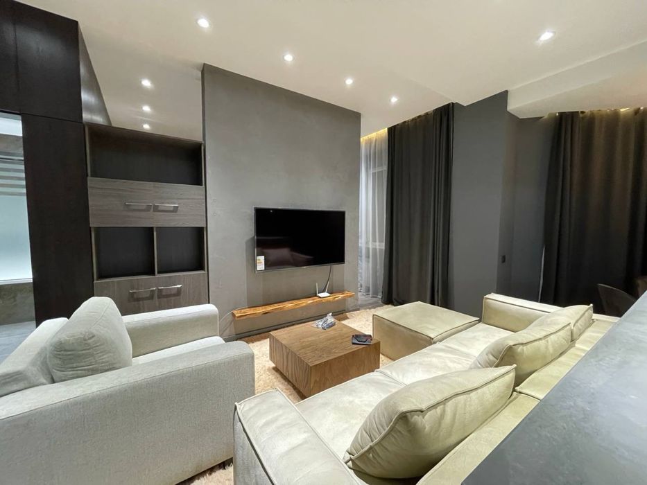 Сдается 2 ком Ц 2. Алайский рынок. Новостройка