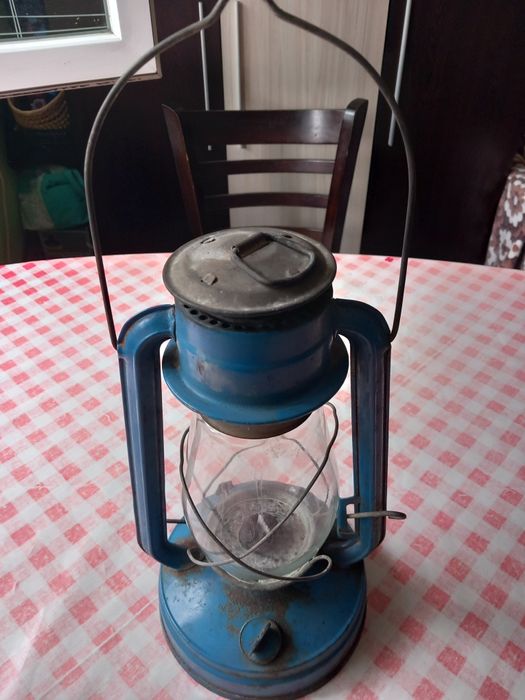 Стари вещи от Соца.