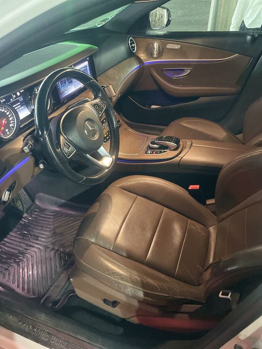 Mercedes E 200  W213