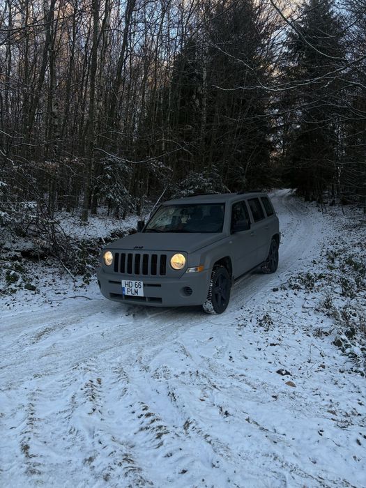 Vând/schimb Jeep Patriot 2.2 CRD 2011