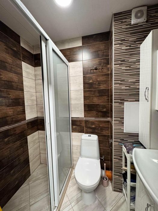 Дава се под наем Тристаен апартамент в Варна, Чайка - 70 кв.м за 797.64 € - Снимка #8