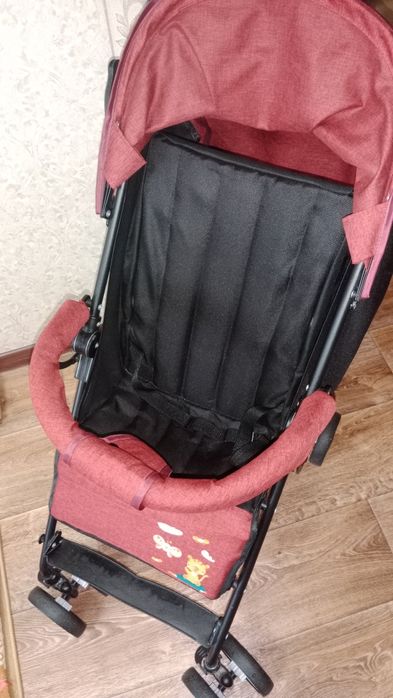 Продаю детскую коляску