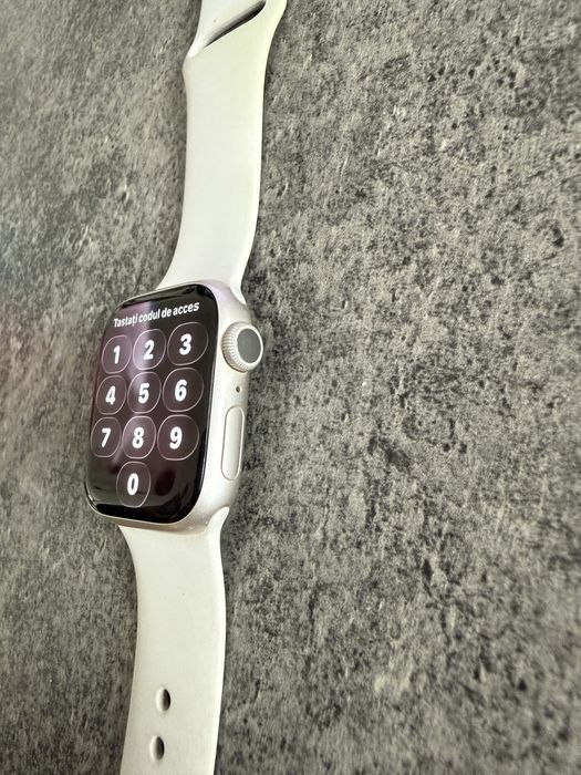 Apple watch seria 8