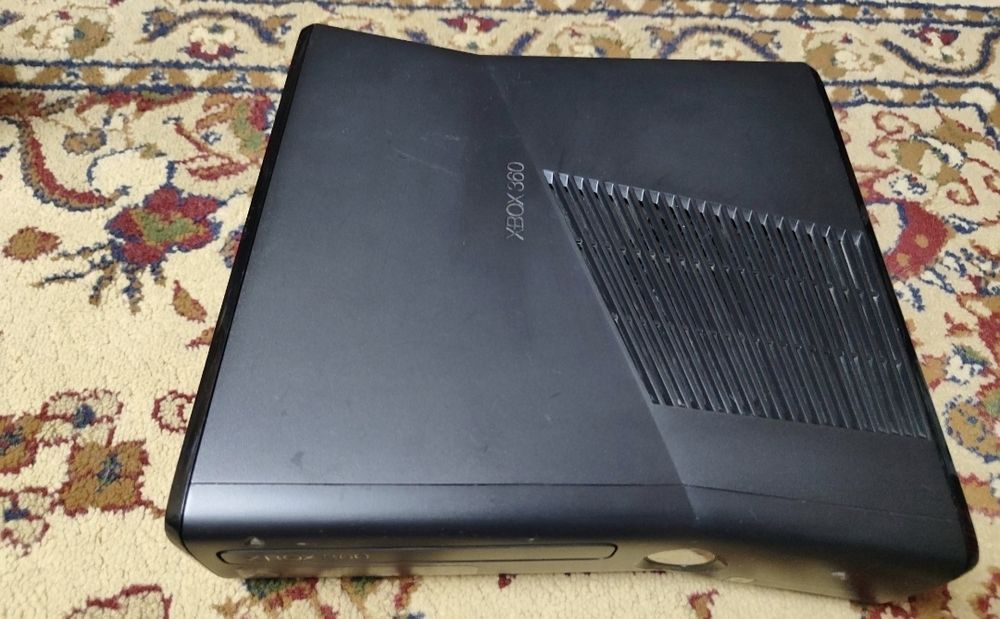 Иксбокс 360с срочно