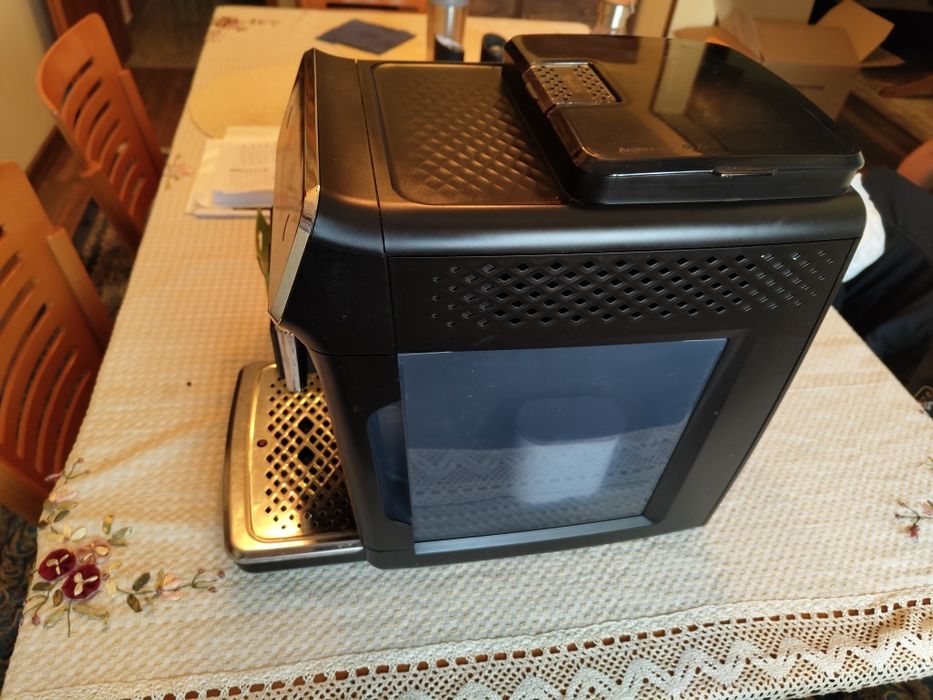 Кафе автомат philips saeco ep1220